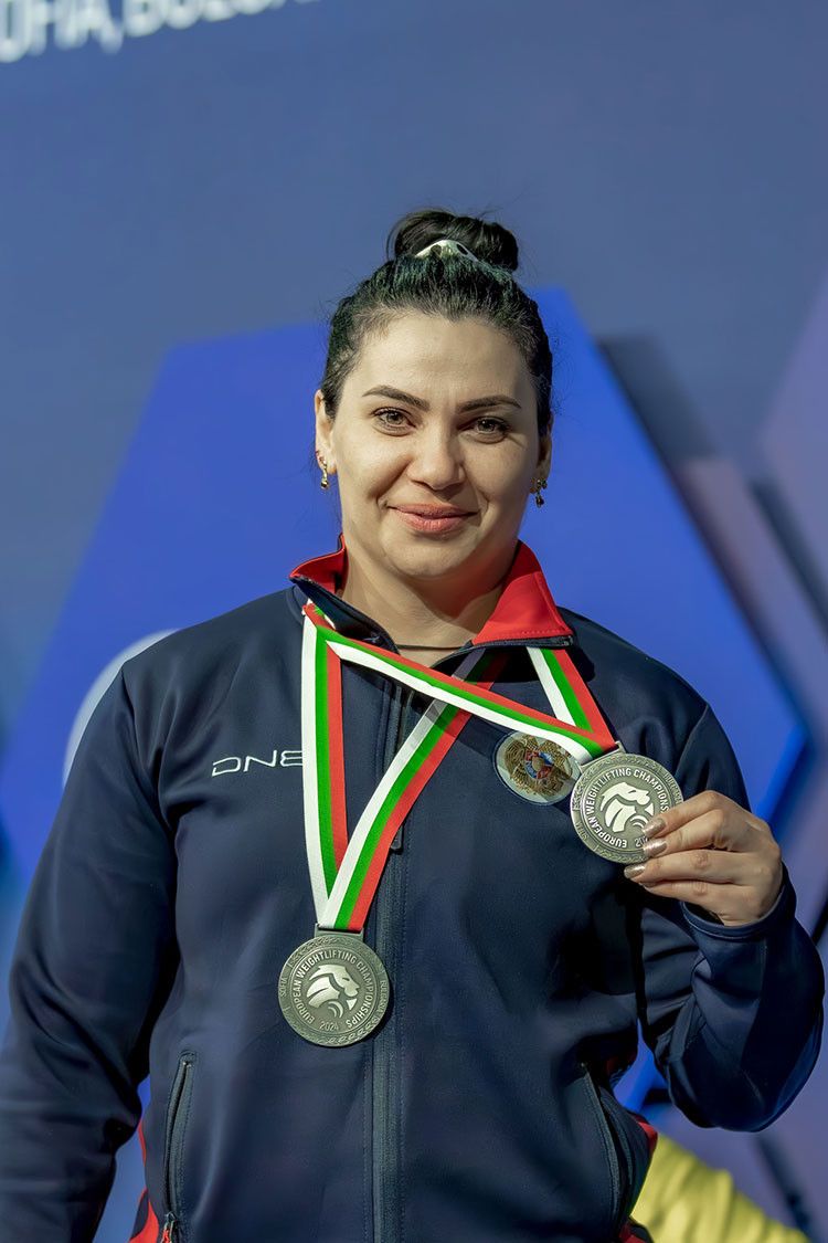 Հռիփսիմե Խուրշուդյան