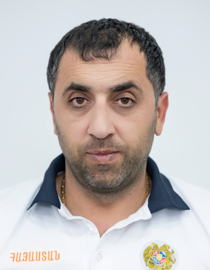 Տարոն Թովմասյան